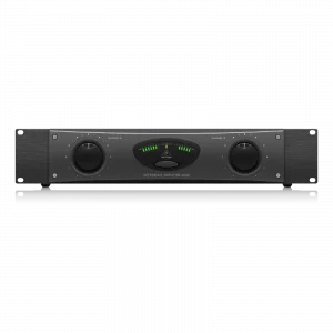 Amplificador de Referencia Para Estudio Behringer A800